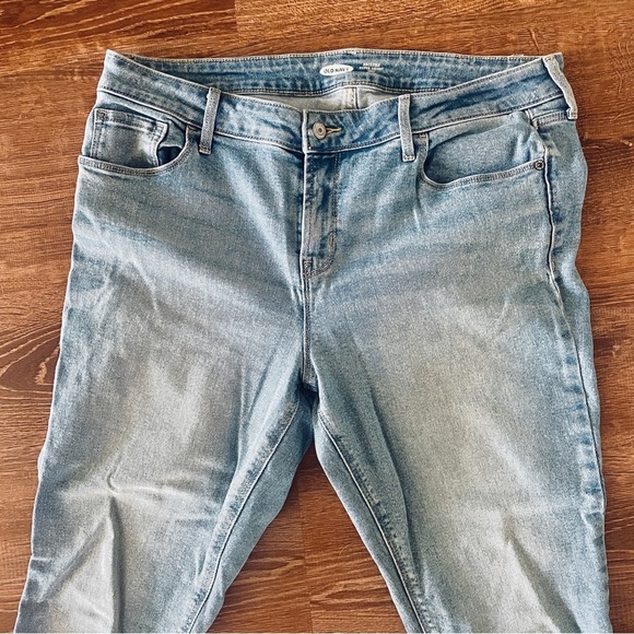 Old Navy Light Wash Bleach Ombre Rockstar Super Skinny Ankle Midrise Jeans 14 - Picture 3 of 9